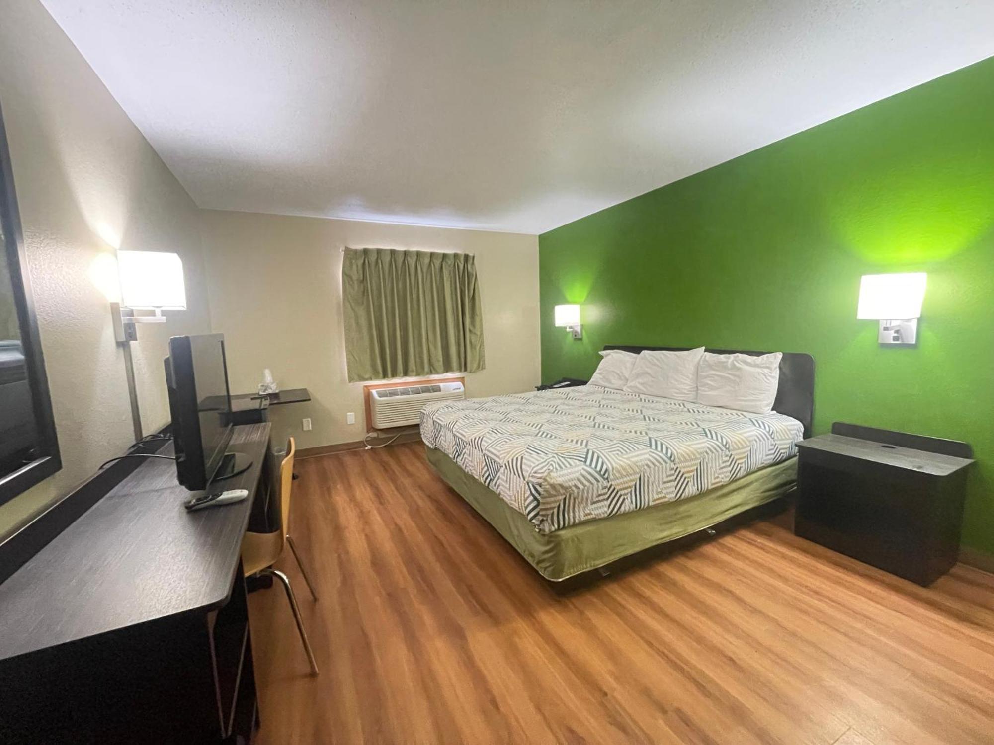 Hotel Dakota 3*